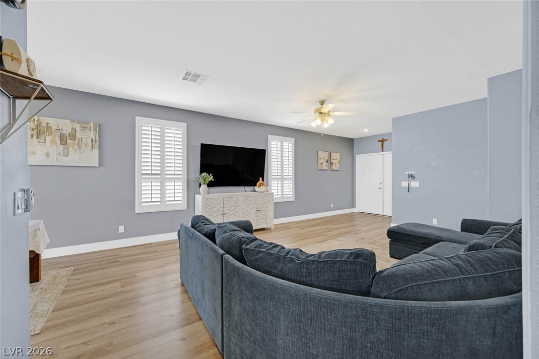 328 Jolly January Avenue Property Photo 7