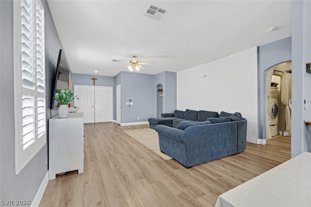 328 Jolly January Avenue Property Photo 9