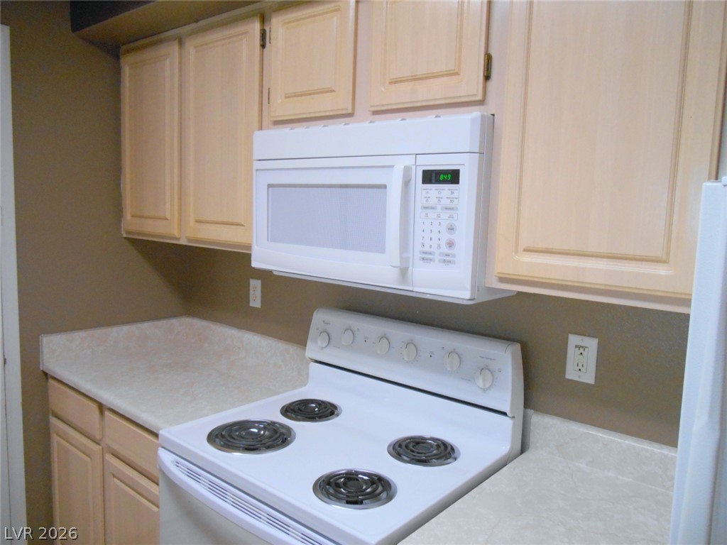 555 Silverado Ranch Boulevard 1073 Property Photo 6
