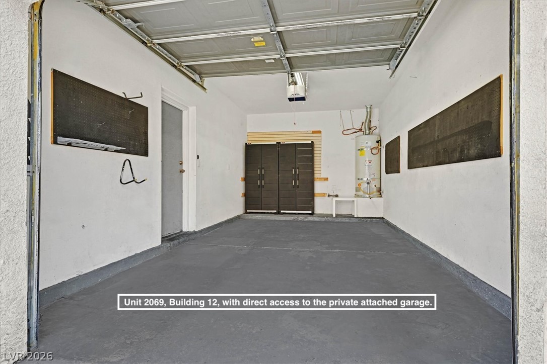 8555 West Russell Road 2069 Property Photo 4