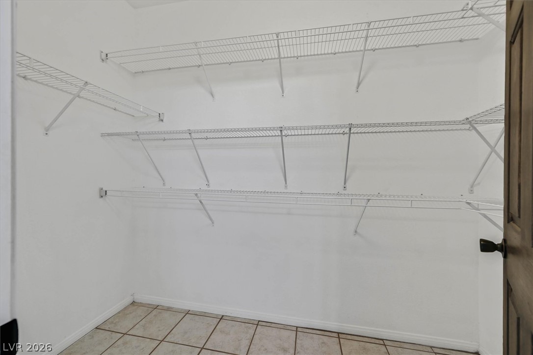 8555 West Russell Road 2069 Property Photo 22