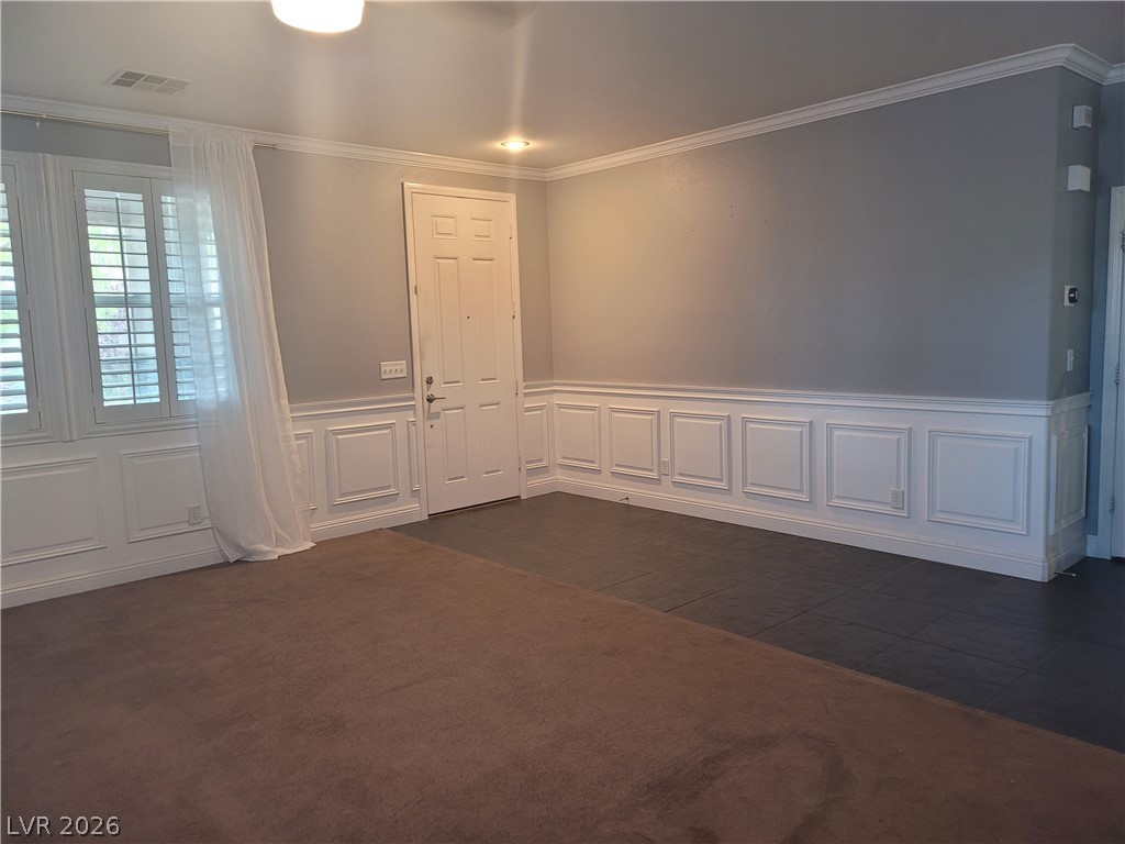11078 Village Crest Lane Property Photo 5