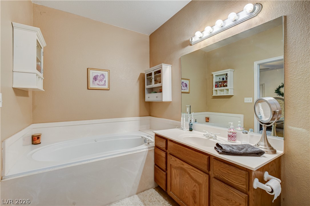 1374 Lake Valley Drive Property Photo 48