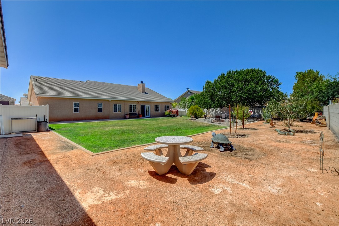 1374 Lake Valley Drive Property Photo 53