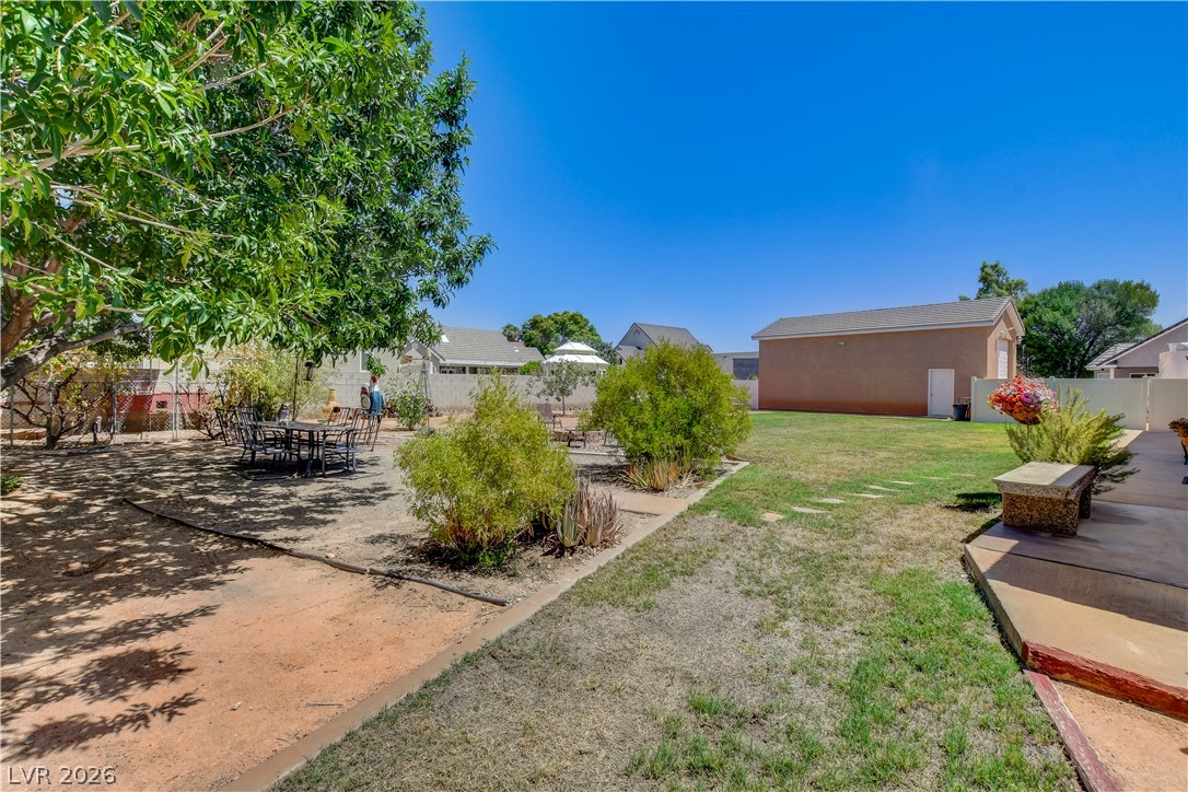 1374 Lake Valley Drive Property Photo 58