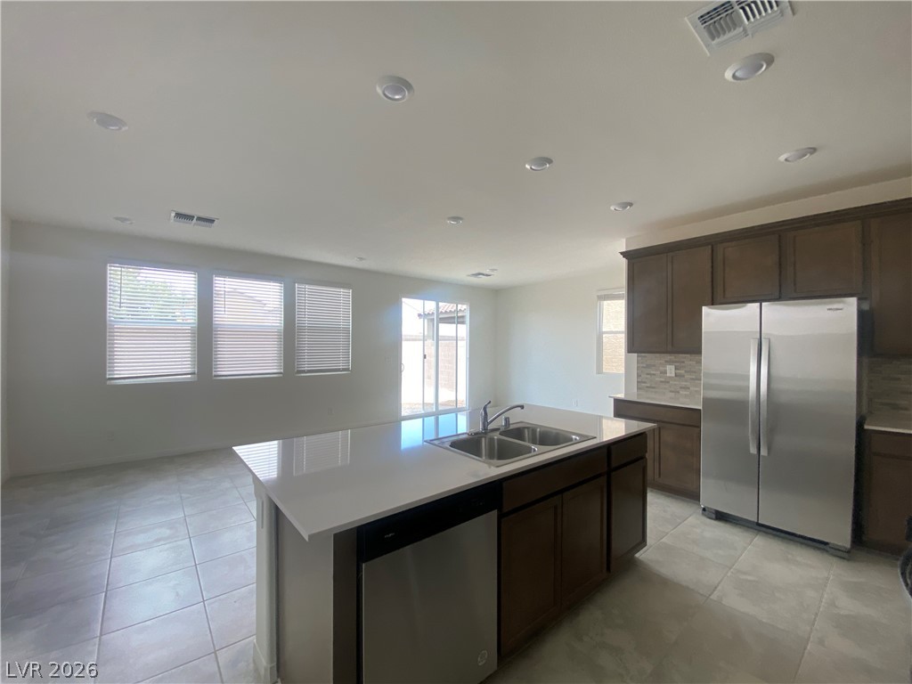 5833 Holbeche Street Property Photo 5