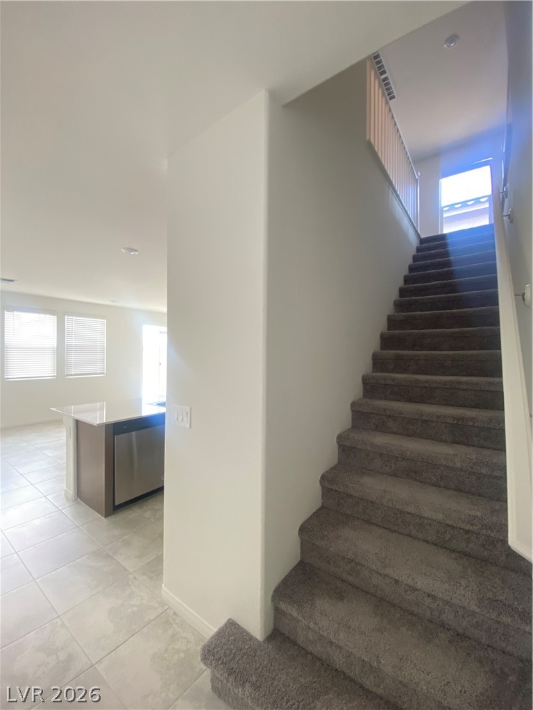 5833 Holbeche Street Property Photo 9
