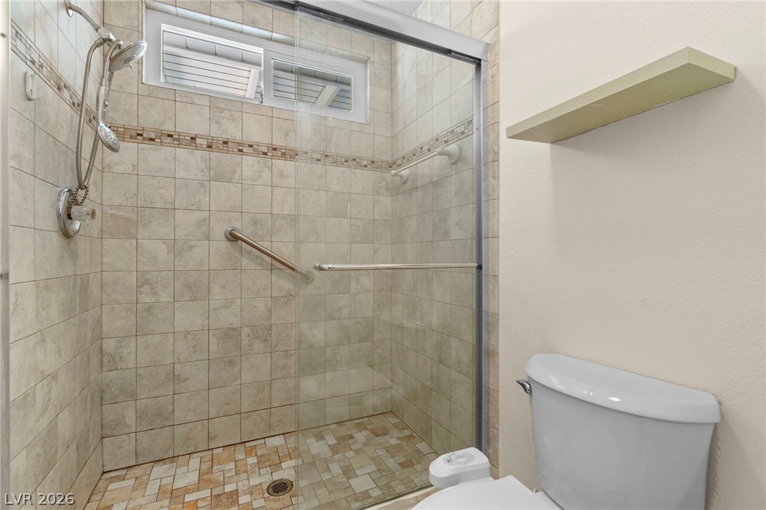 6721 North Brunswick Circle Property Photo 17