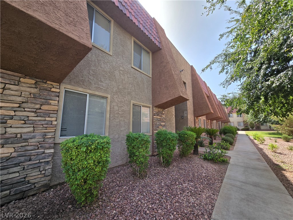 4965 Indian River Drive 105 Property Photo 1