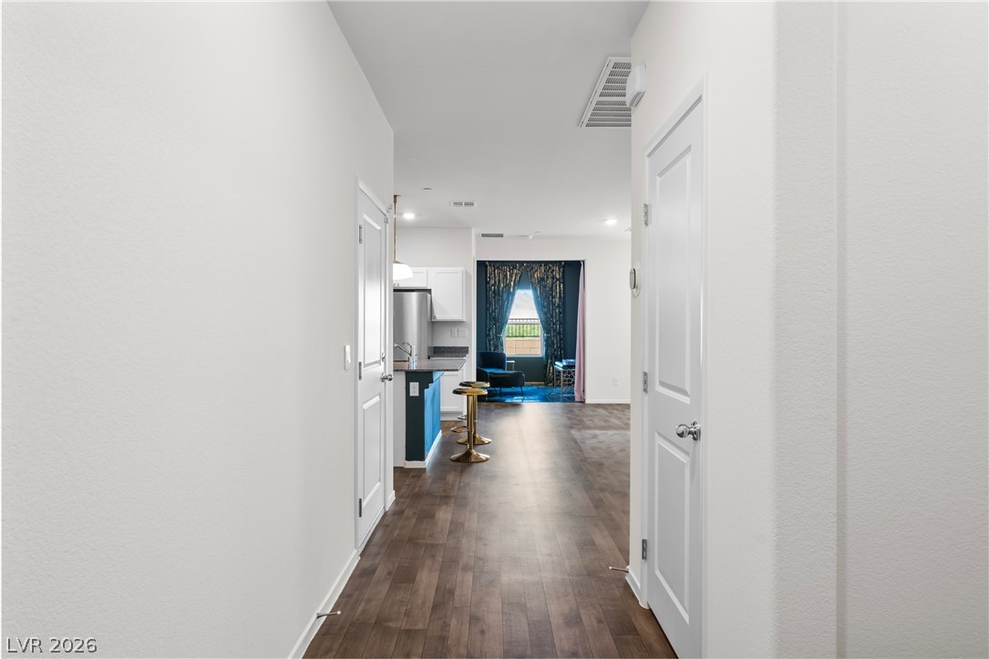 340 Larksong Avenue Property Photo 7