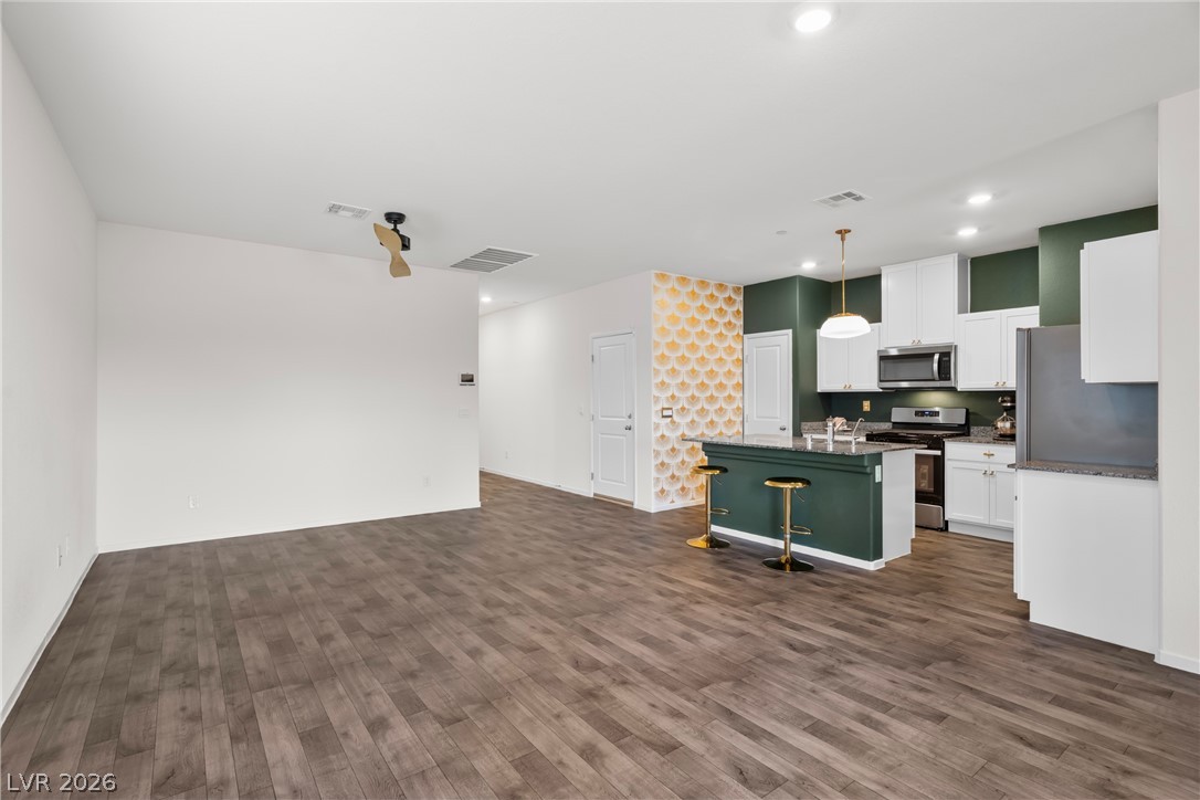 340 Larksong Avenue Property Photo 13