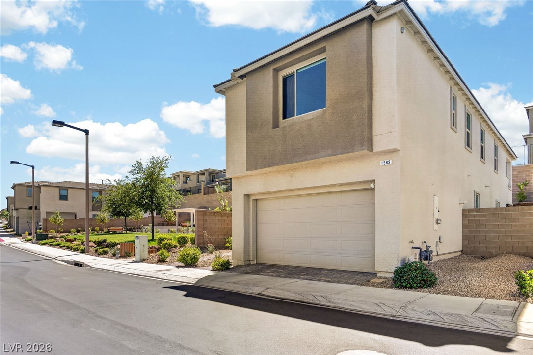 1583 Pacific Baza Street Property Photo 2