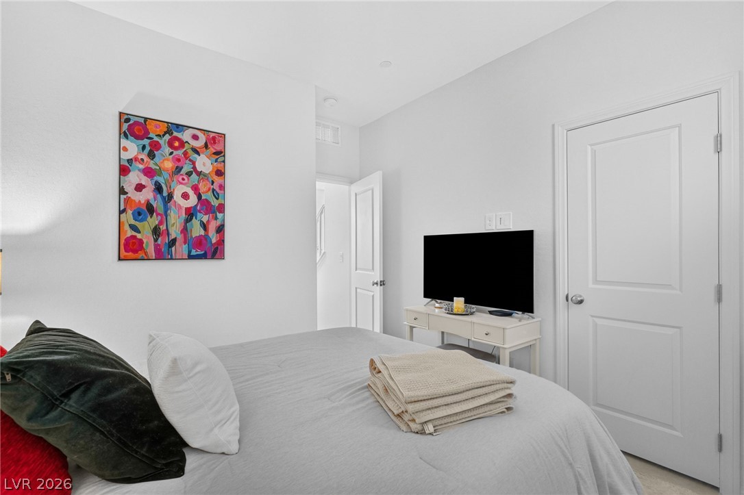 1583 Pacific Baza Street Property Photo 11