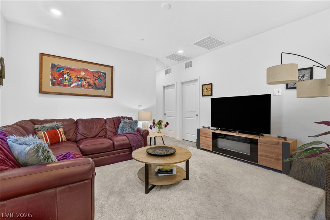 1583 Pacific Baza Street Property Photo 19