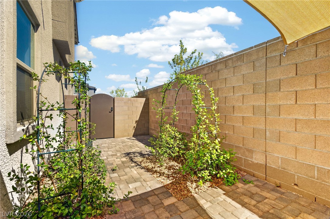 1583 Pacific Baza Street Property Photo 29
