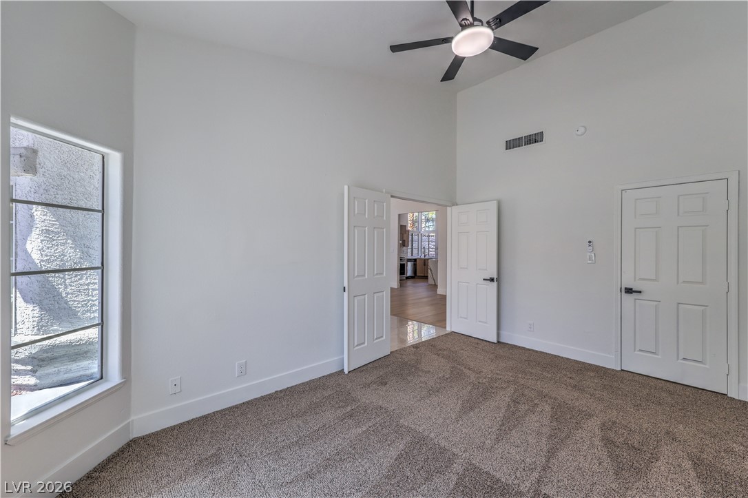 8604 Grandbank Drive Property Photo 10