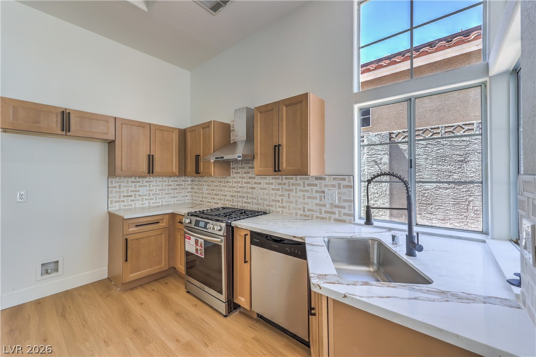 8604 Grandbank Drive Property Photo 14