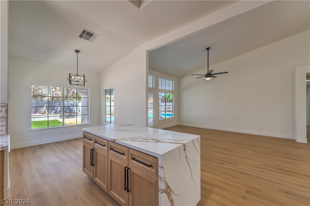 8604 Grandbank Drive Property Photo 15