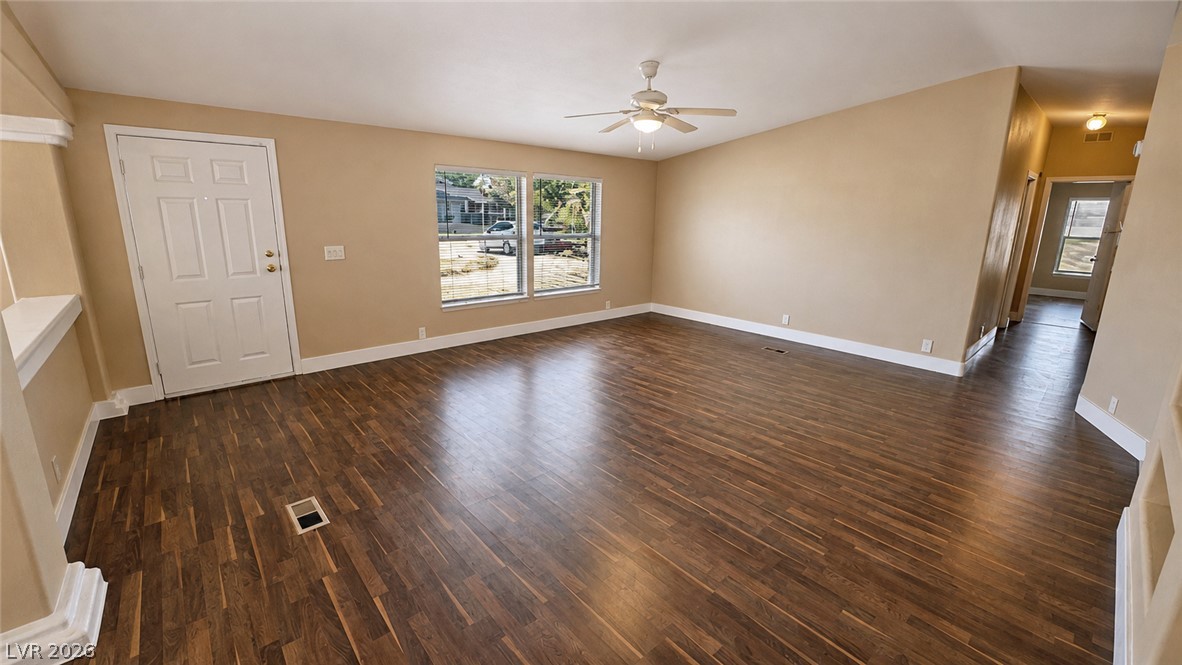 5460 North Humbolt Place Property Photo 6