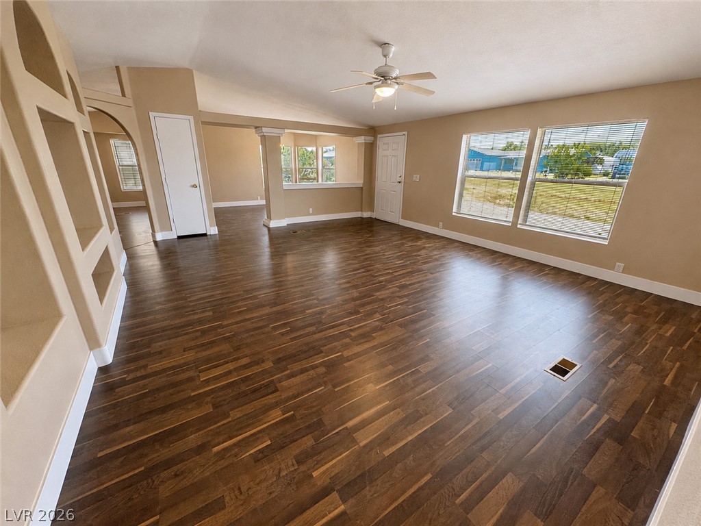 5460 North Humbolt Place Property Photo 9