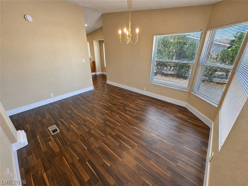 5460 North Humbolt Place Property Photo 11