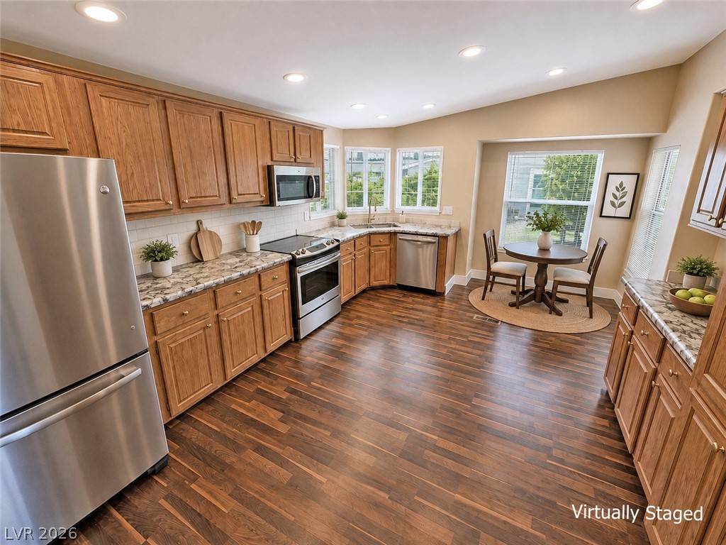 5460 North Humbolt Place Property Photo 15