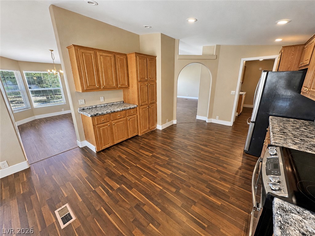 5460 North Humbolt Place Property Photo 19
