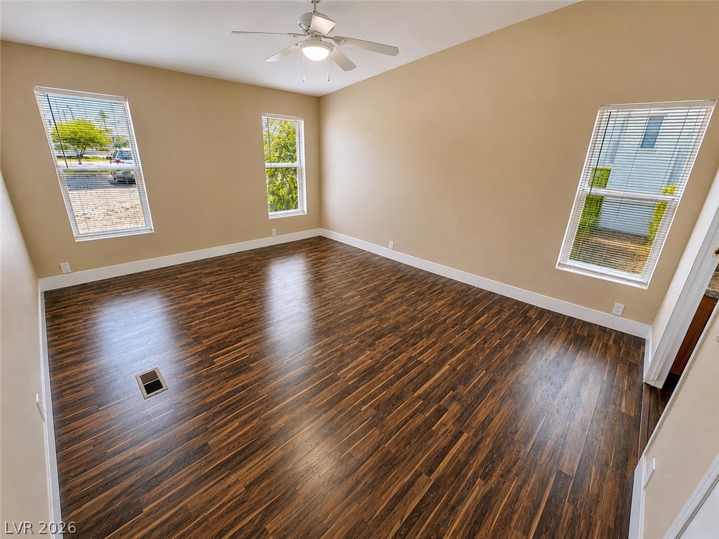 5460 North Humbolt Place Property Photo 21