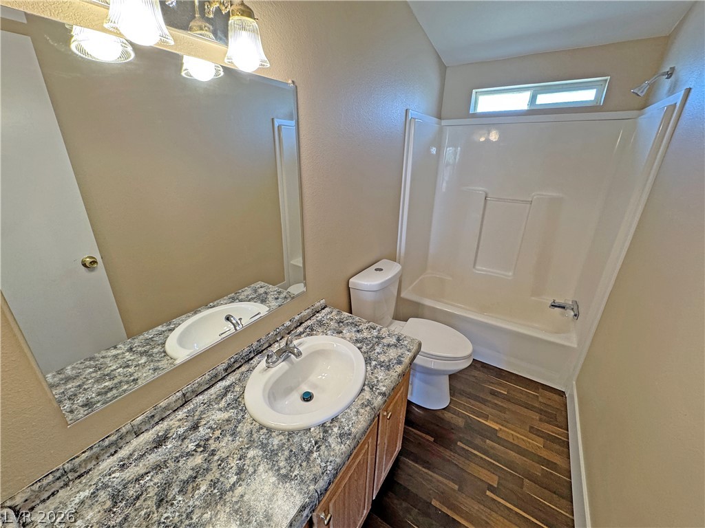 5460 North Humbolt Place Property Photo 34