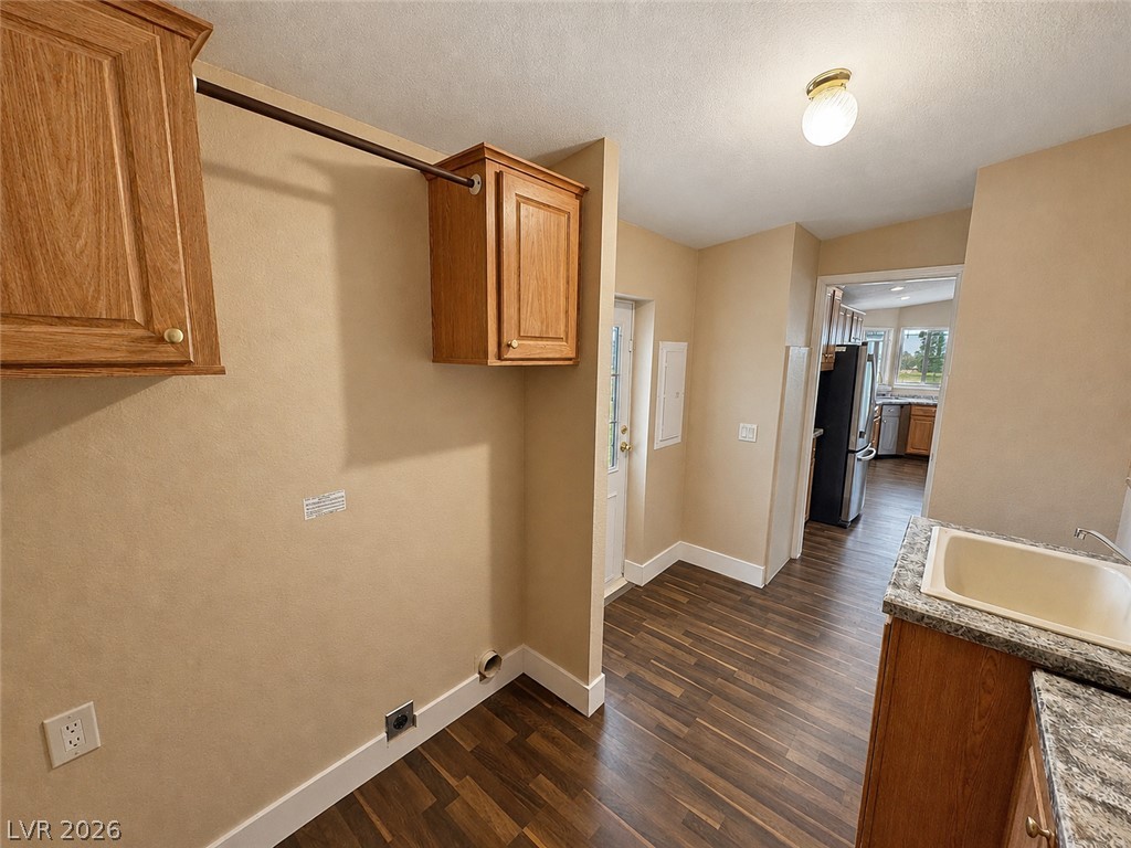 5460 North Humbolt Place Property Photo 39