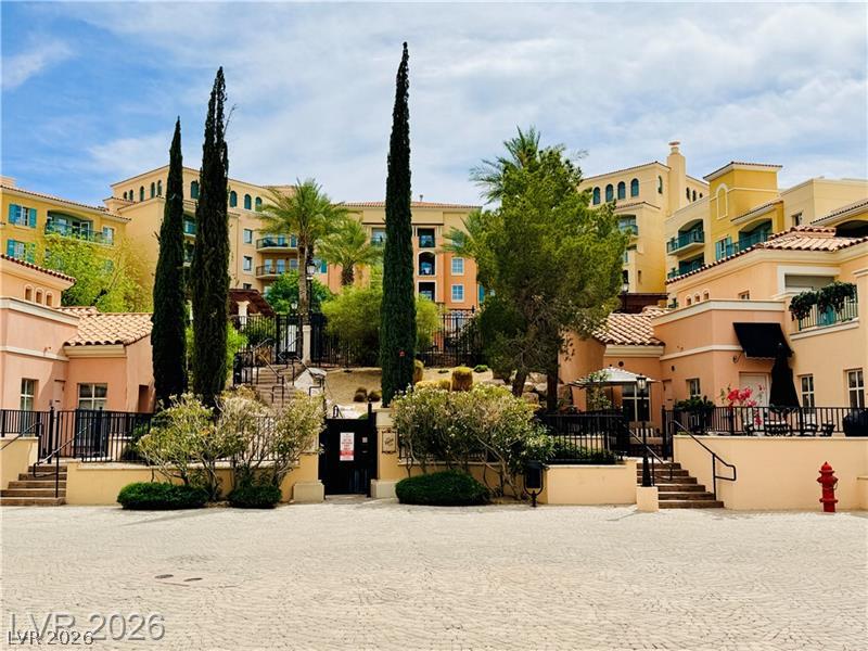 30 Strada Di Villaggio 210 Property Photo 2