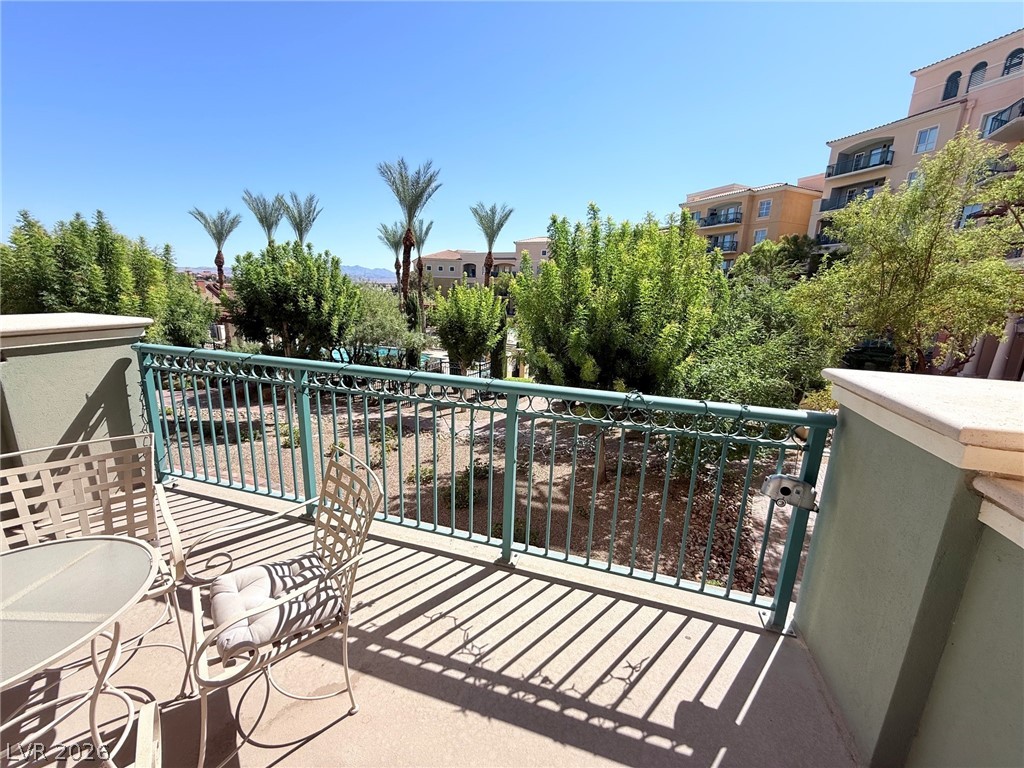 30 Strada Di Villaggio 210 Property Photo 21