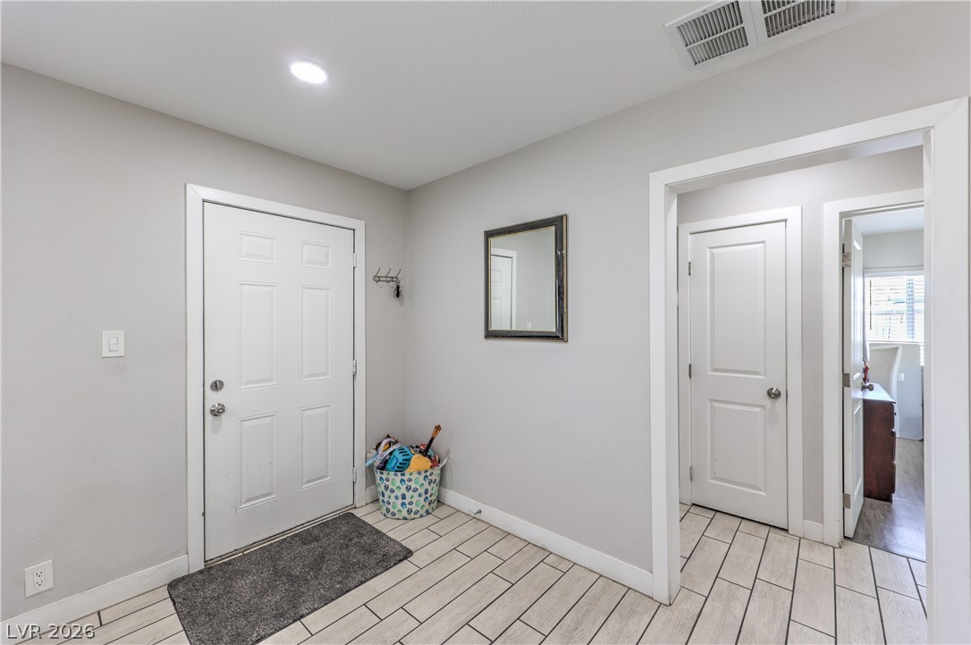 4401 Dover Place Property Photo 3
