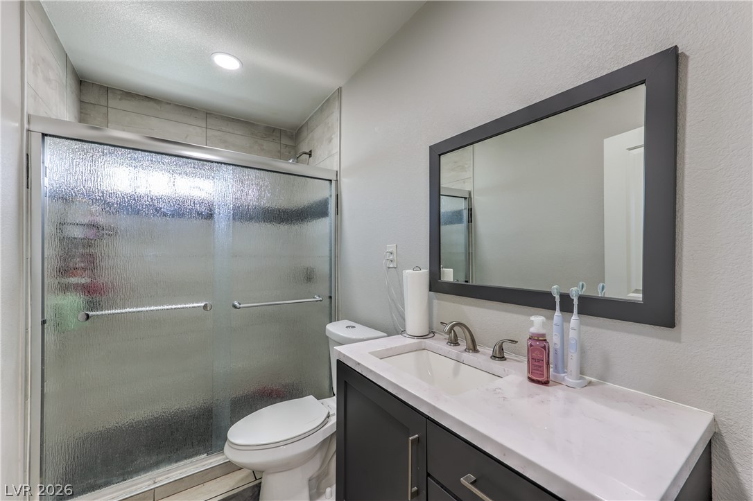 4401 Dover Place Property Photo 11