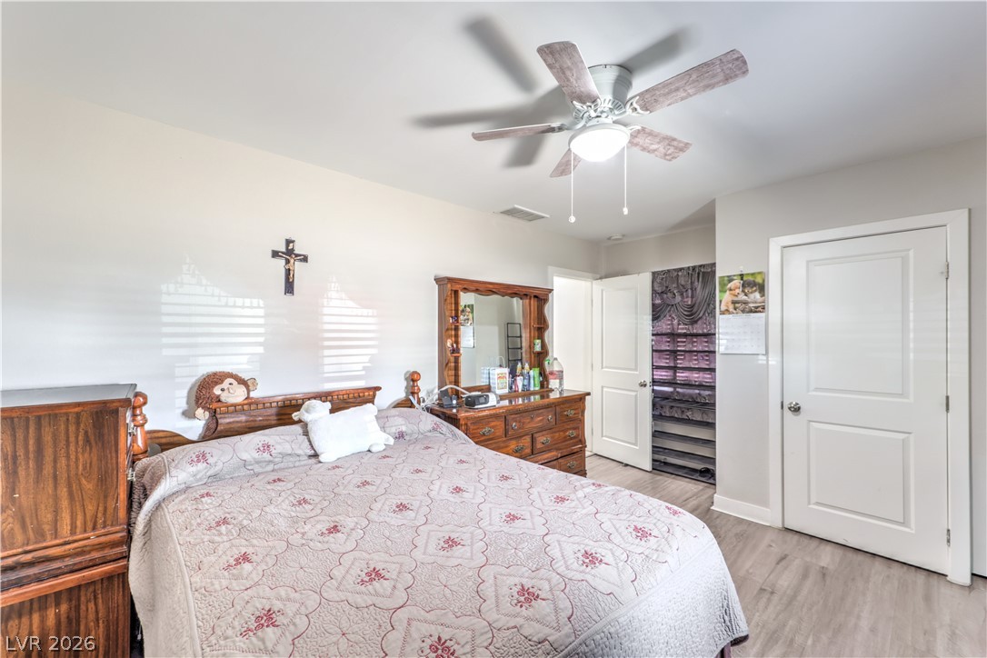 4401 Dover Place Property Photo 12
