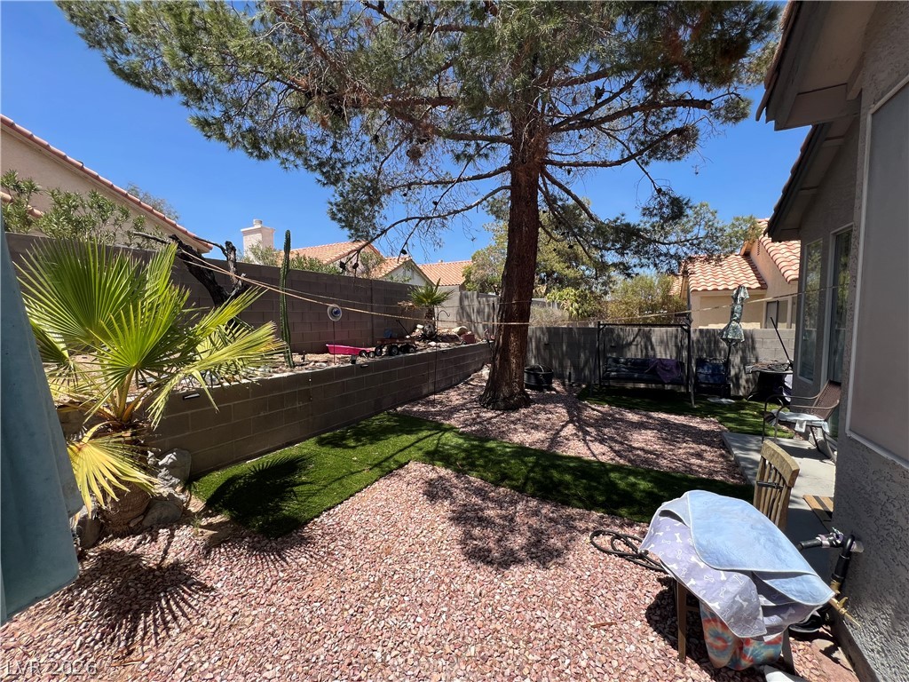 1853 Spangle Drive Property Photo 3