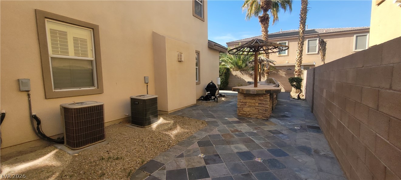 7728 Villa De La Paz Avenue Property Photo 10