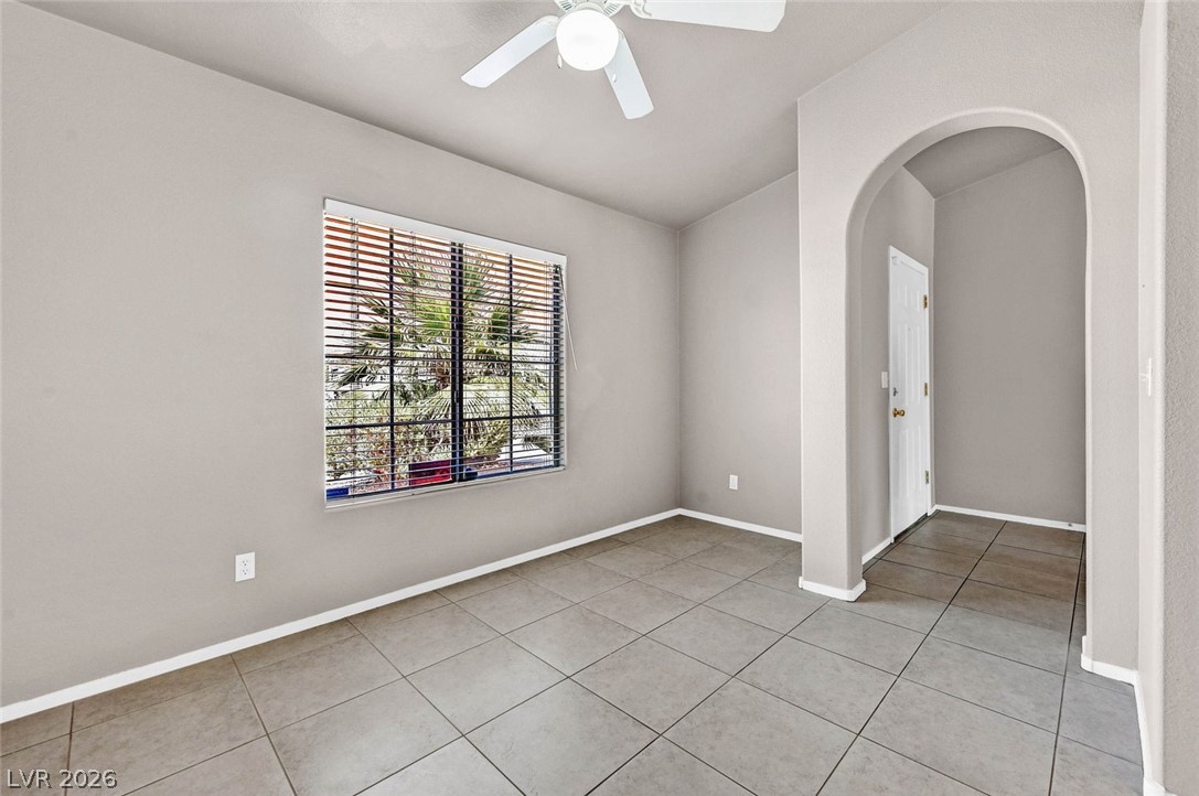 529 Sun Mountain Avenue Property Photo 11