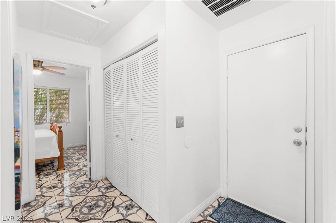 924 Ashurst Court Property Photo 28