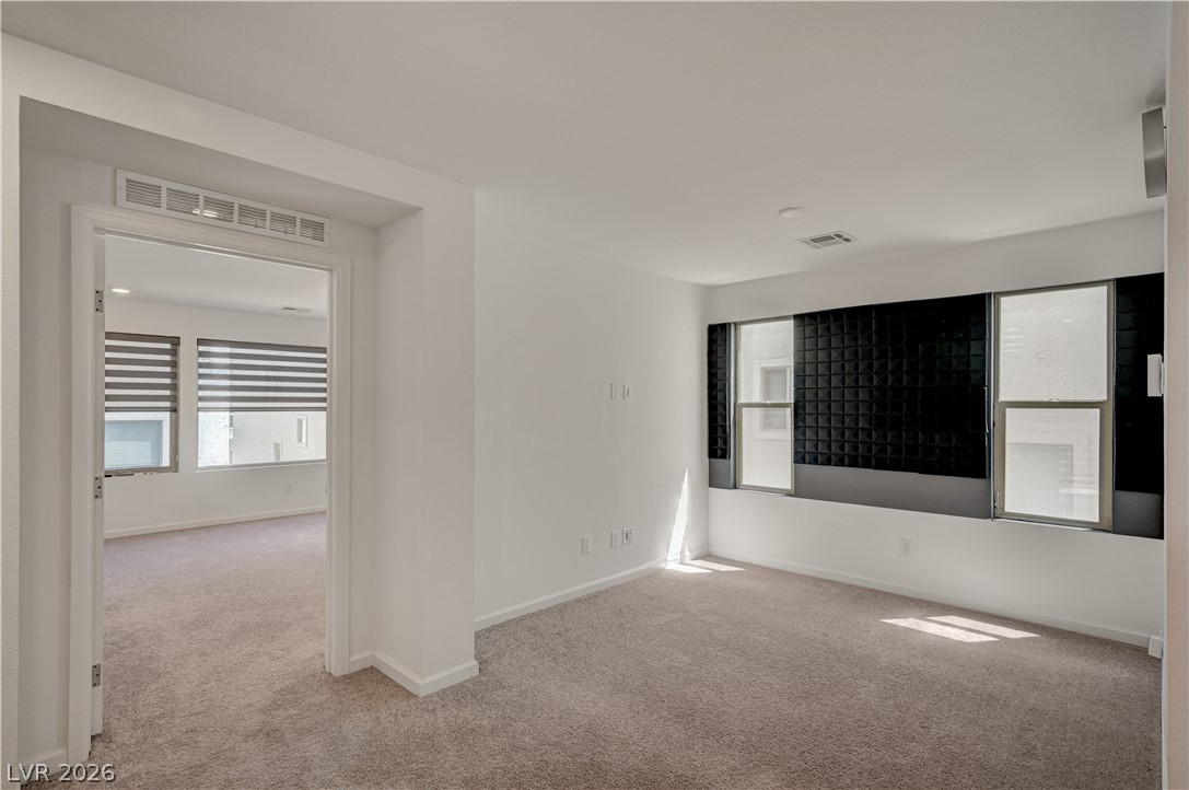 7760 Misty Oaks Avenue Property Photo 14
