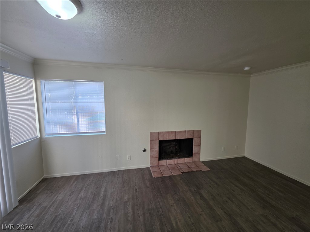 5049 Spencer Street D Property Photo 26