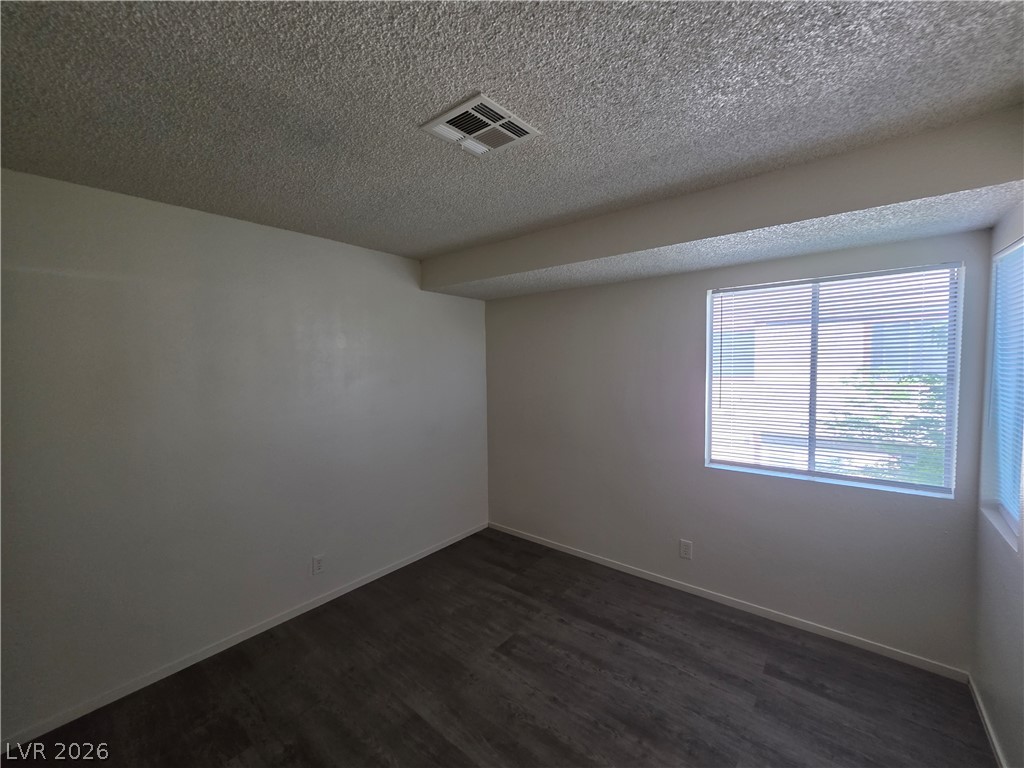 5049 Spencer Street D Property Photo 43