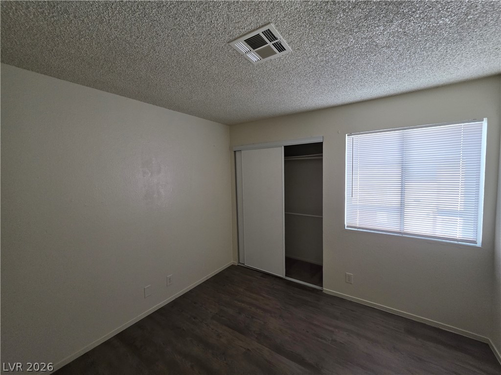 5049 Spencer Street D Property Photo 60