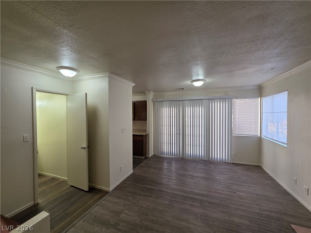 5049 Spencer Street D Property Photo 71