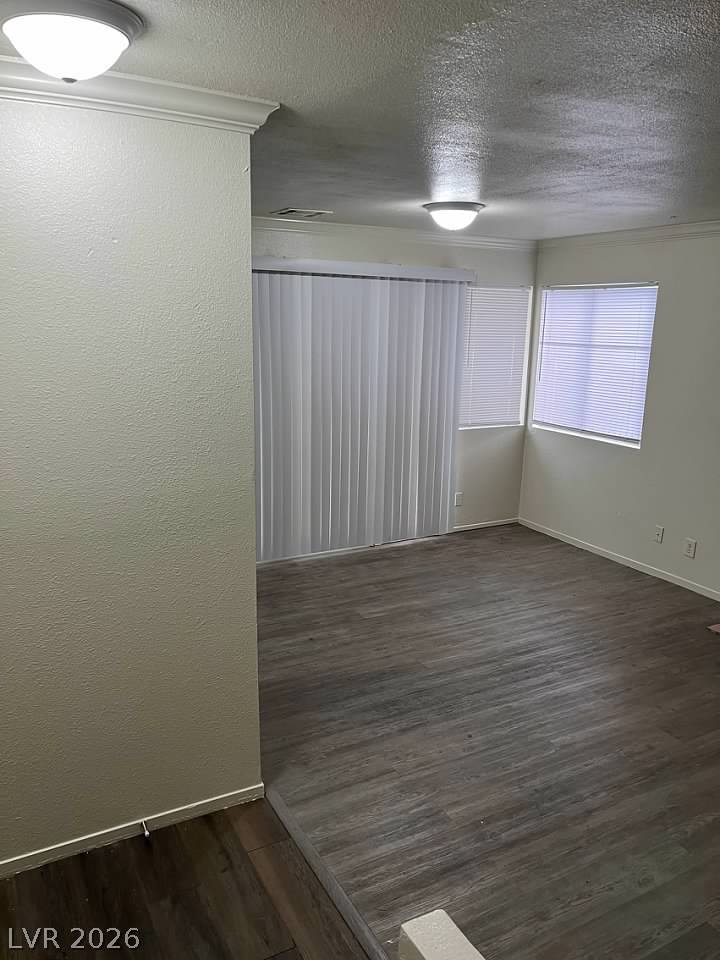 5049 Spencer Street D Property Photo 79