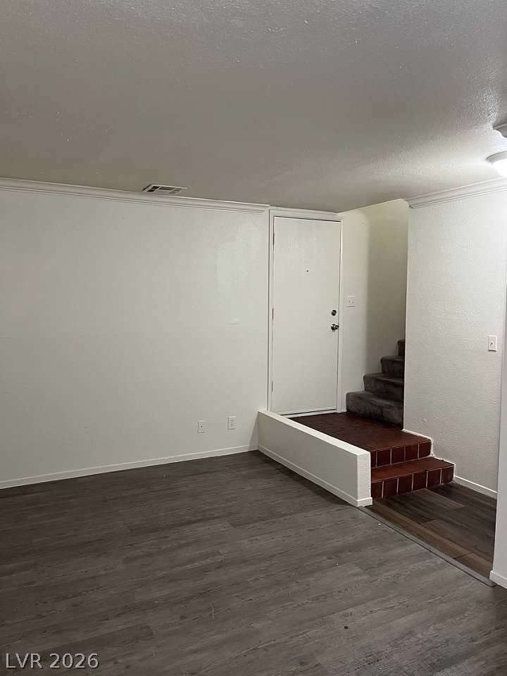 5049 Spencer Street D Property Photo 85
