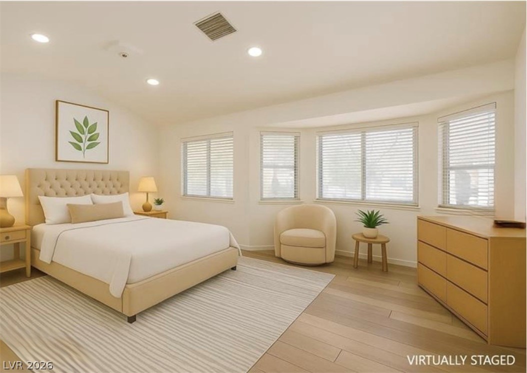 8404 Shore Breeze Drive Property Photo 18