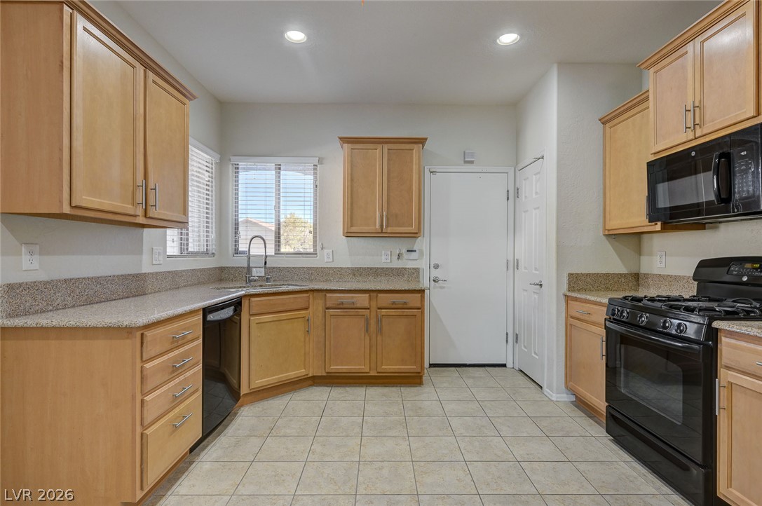 6092 Tokara Avenue Property Photo 9