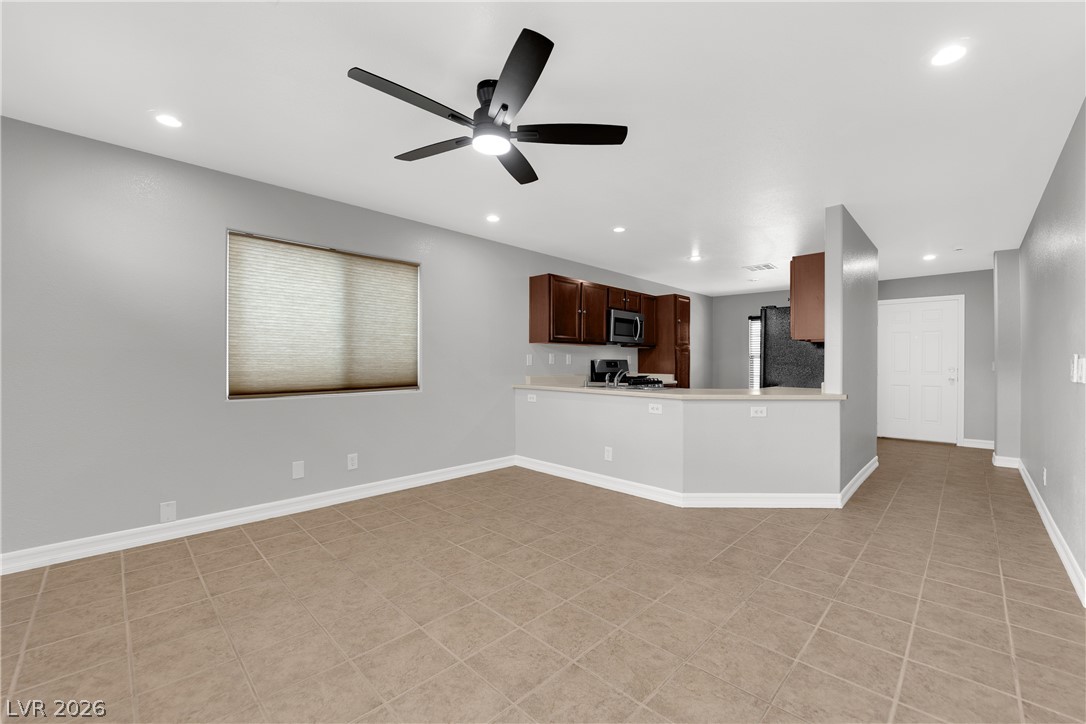 7470 Margollini Street Property Photo 10