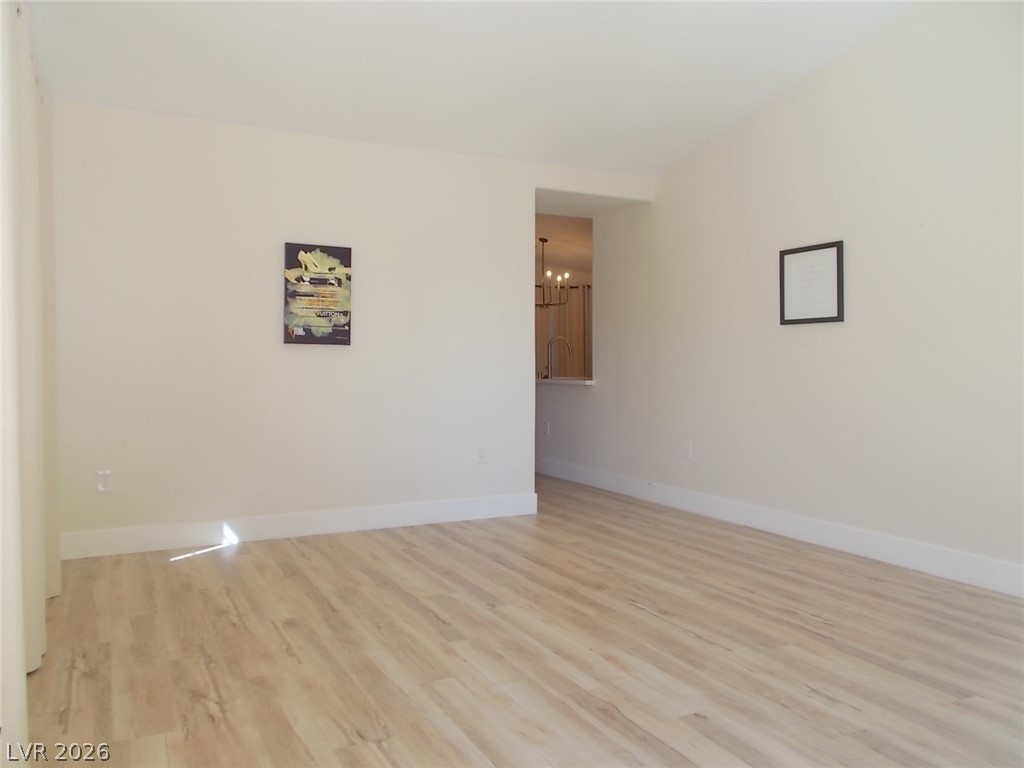 519 Crimson View Place Property Photo 3